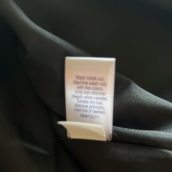 Jennifer Lopez Woman Size L Black Silky Dress Long Flowy Sleeves LBD Smocked - Picture 10 of 13